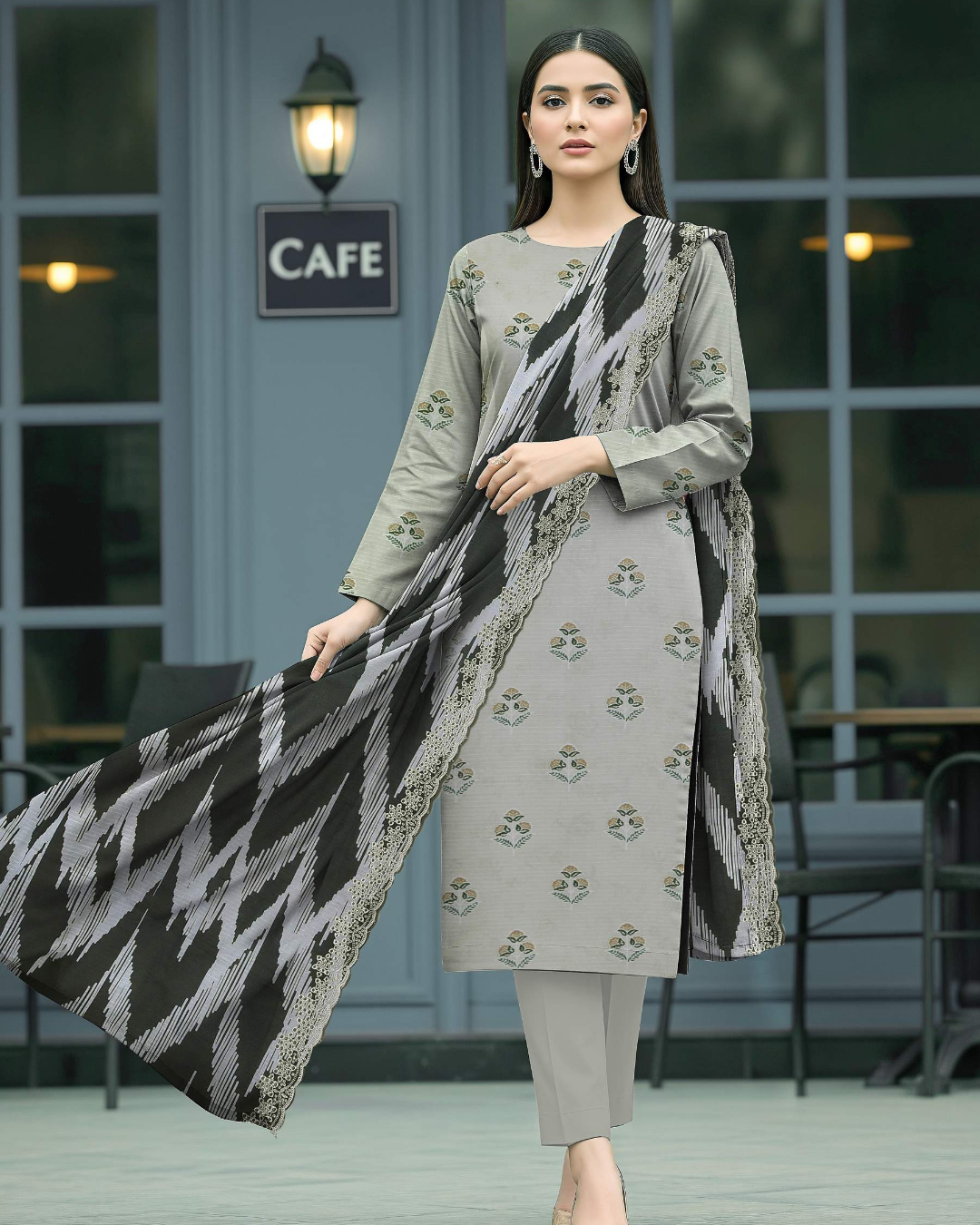 Orient by Naubahar – Digital Printed Lawn with Embroidered Dupatta Unstitched 3 Piece Suit - ORN - 5